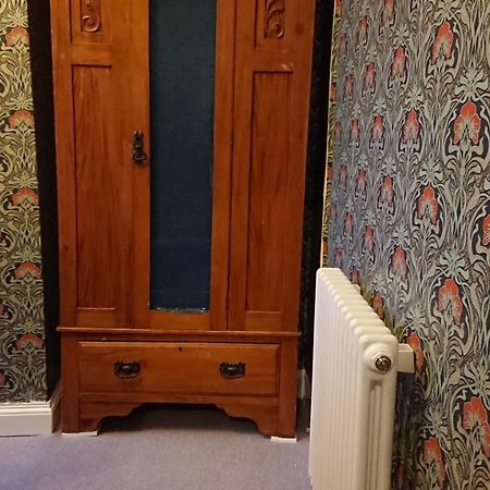 The Bear Bread Bakery B&B, Ensuite Rooms Above The Bakery, Colyton Экстерьер фото