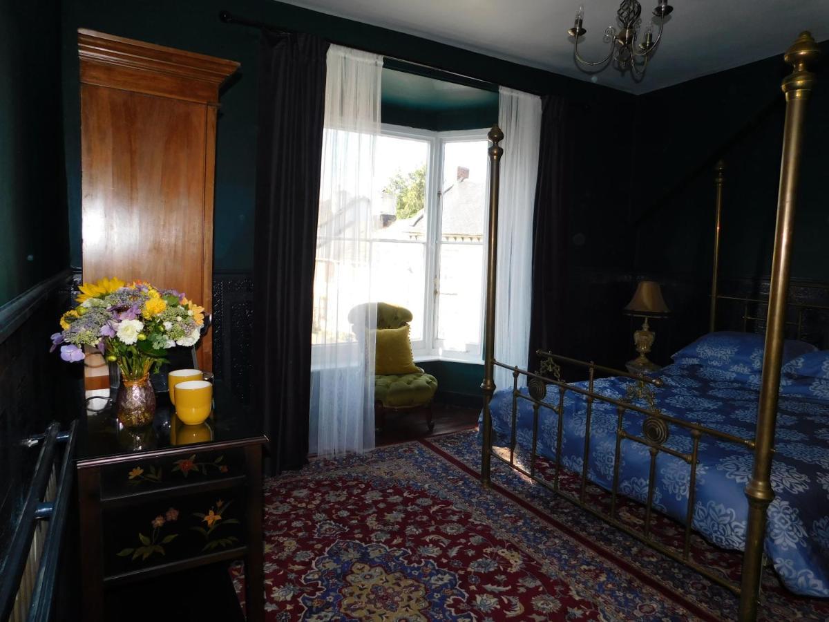 The Bear Bread Bakery B&B, Ensuite Rooms Above The Bakery, Colyton Экстерьер фото