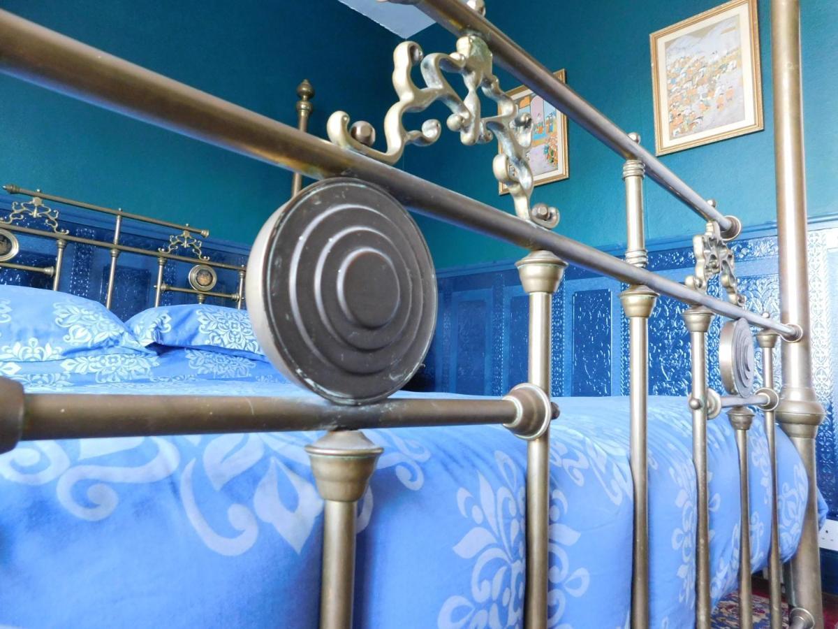 The Bear Bread Bakery B&B, Ensuite Rooms Above The Bakery, Colyton Экстерьер фото