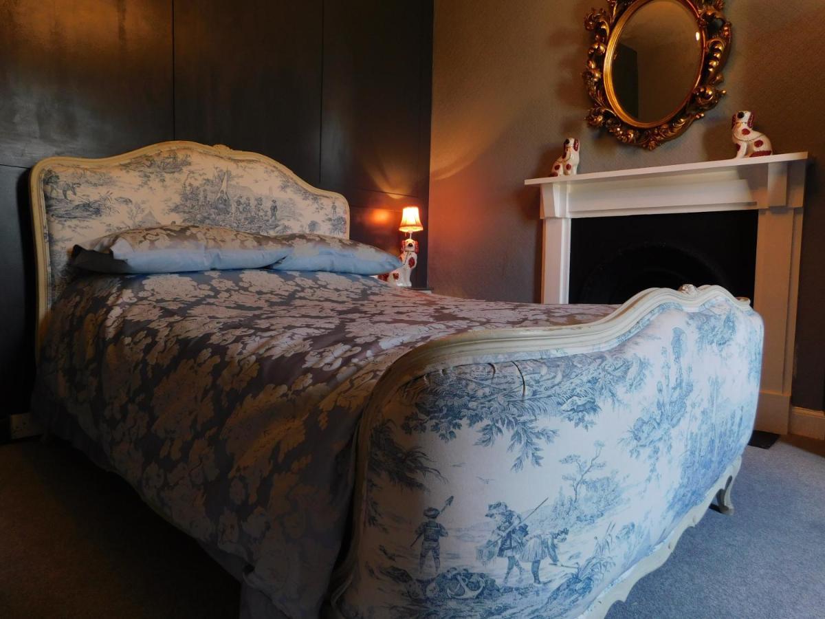 The Bear Bread Bakery B&B, Ensuite Rooms Above The Bakery, Colyton Экстерьер фото