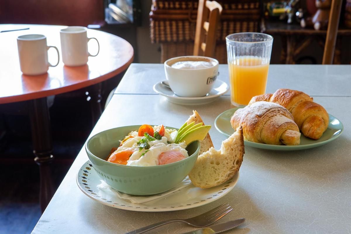 The Bear Bread Bakery B&B, Ensuite Rooms Above The Bakery, Colyton Экстерьер фото