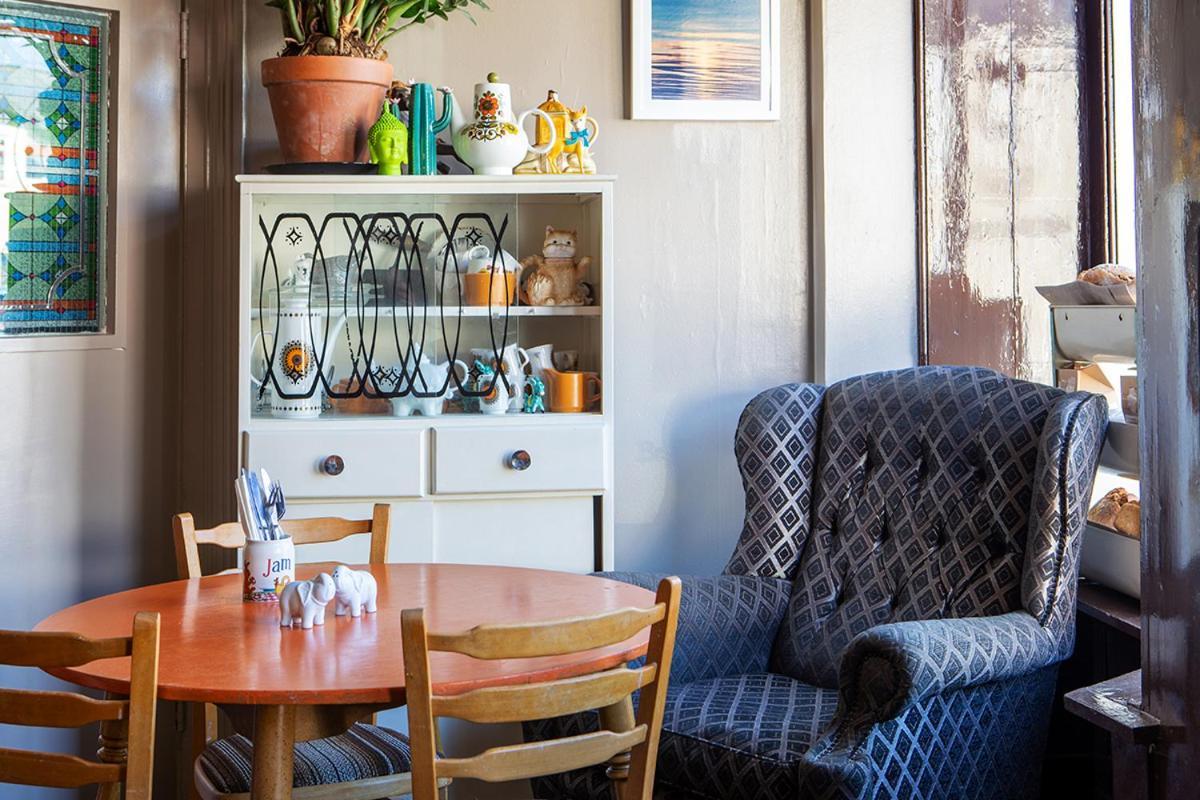 The Bear Bread Bakery B&B, Ensuite Rooms Above The Bakery, Colyton Экстерьер фото