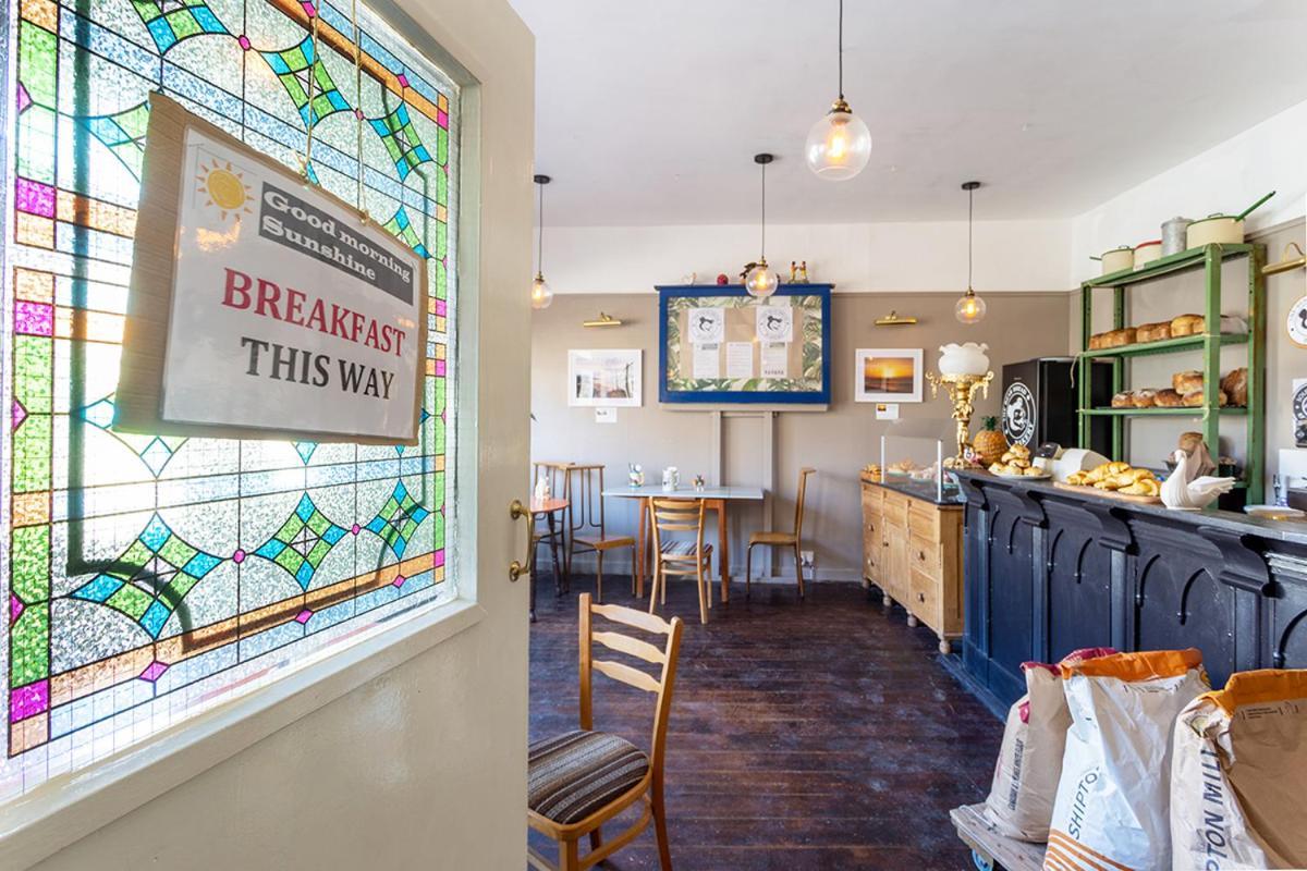 The Bear Bread Bakery B&B, Ensuite Rooms Above The Bakery, Colyton Экстерьер фото